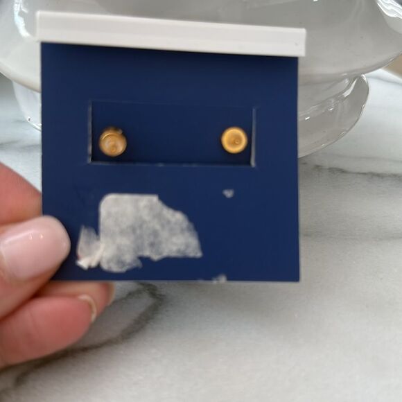 NWT Kurt Geiger Mushroom Charm Huggie Hoop - Picture 4 of 5